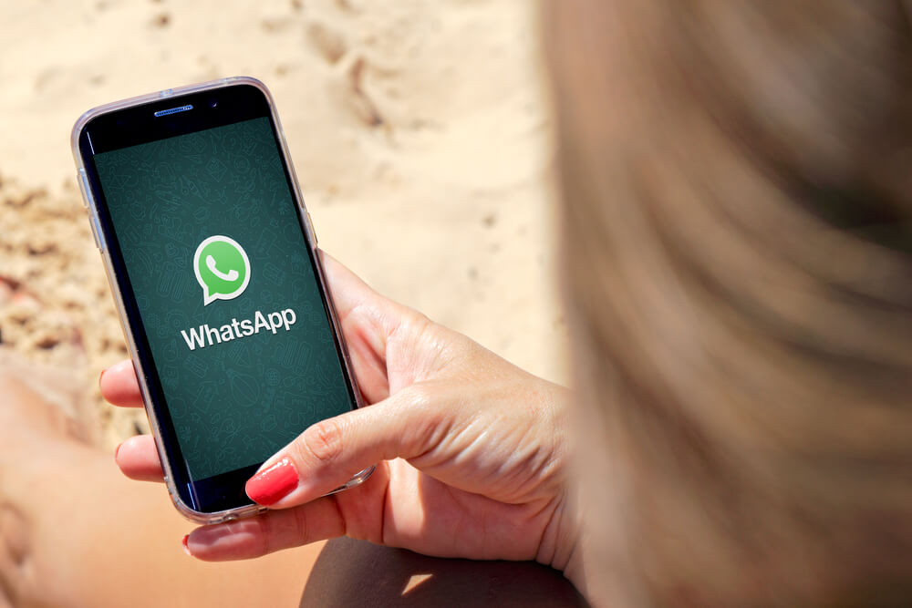 saber digital gestos para abuelo tecnologia facil hacer enseñar tecnología whatsapp simulador